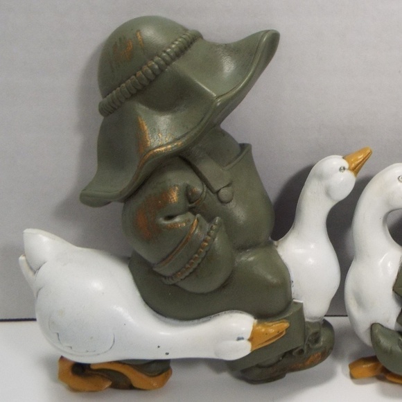 VINTAGE Burwood Geese and Child Wall Art Decor - Picture 6 of 8